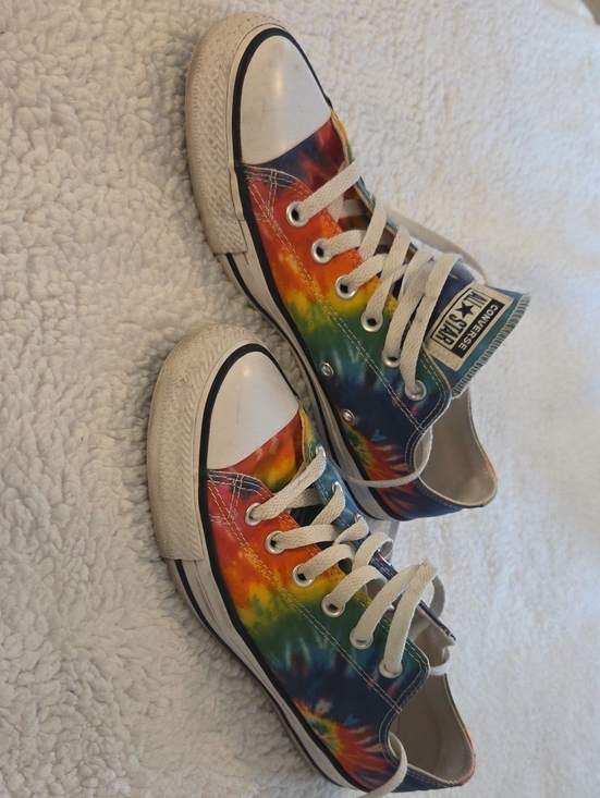 Converse Shoes - Converse Low Top Tie-Dye Canvas Sneakers - Multi